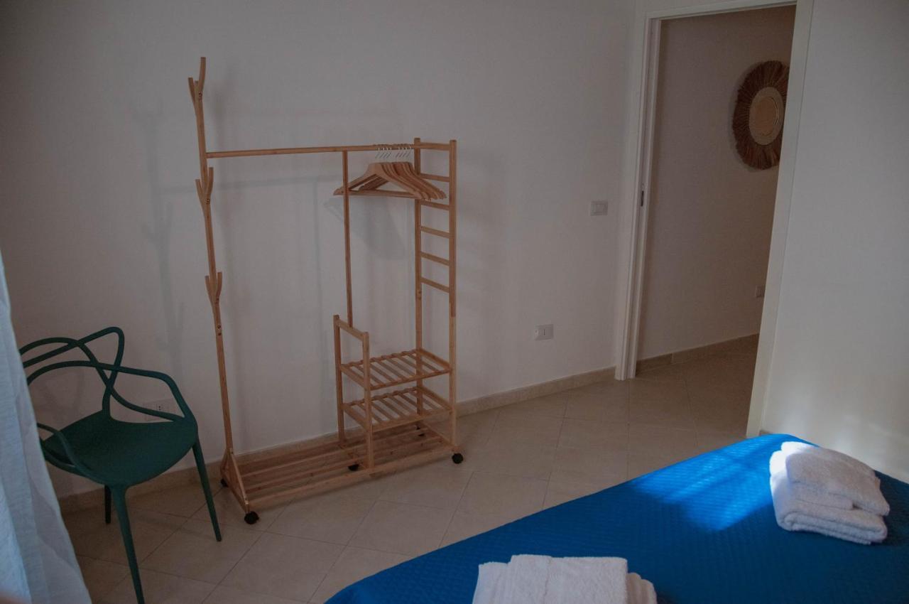 Ideisini'S Apartment Palermo Buitenkant foto