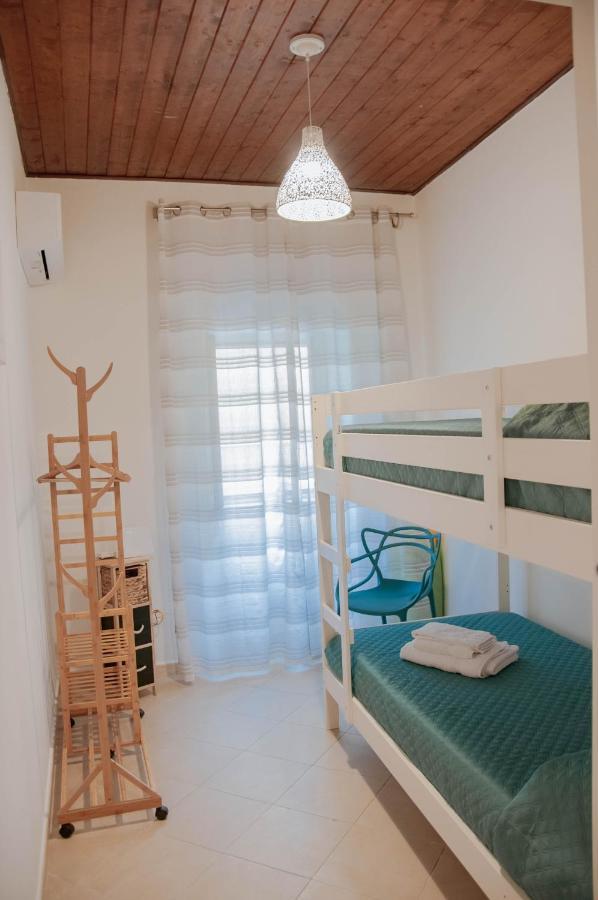 Ideisini'S Apartment Palermo Buitenkant foto